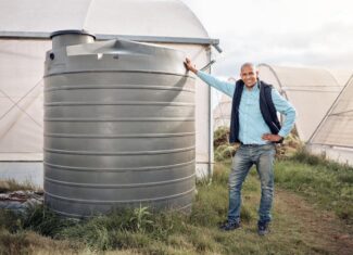 Vertical vs Horizontal Water Tanks in UAE: Which One Should You Choose?